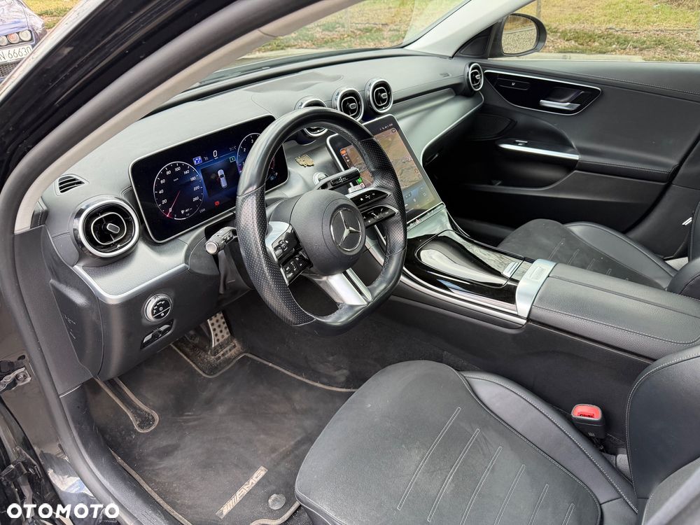 Mercedes-Benz Klasa C 220 d mHEV AMG - 12