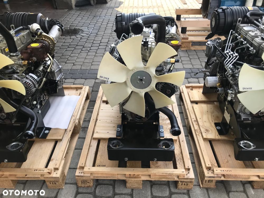 SILNIK Perkins 404D-22T 404D 22T 33.3kW 18900netto - 2