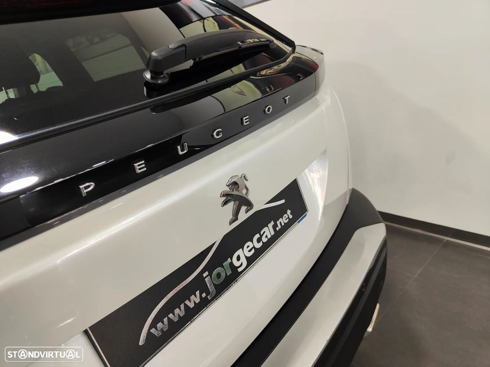 Peugeot 2008 1.2 PureTech Allure - 19