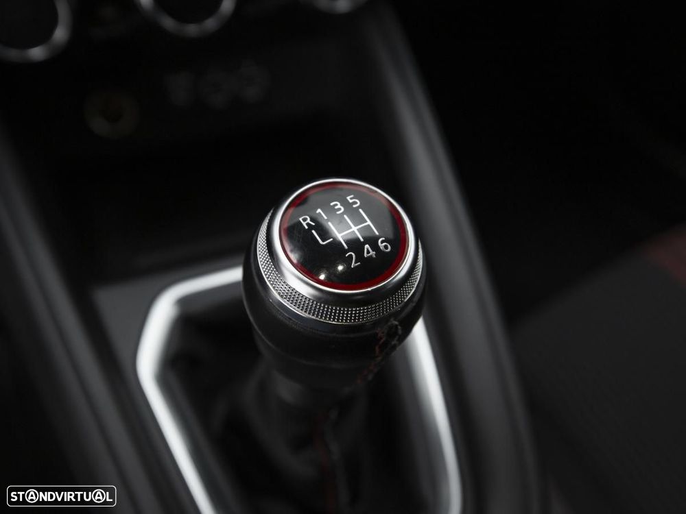 Renault Clio 1.5 Blue dCi RS Line - 17