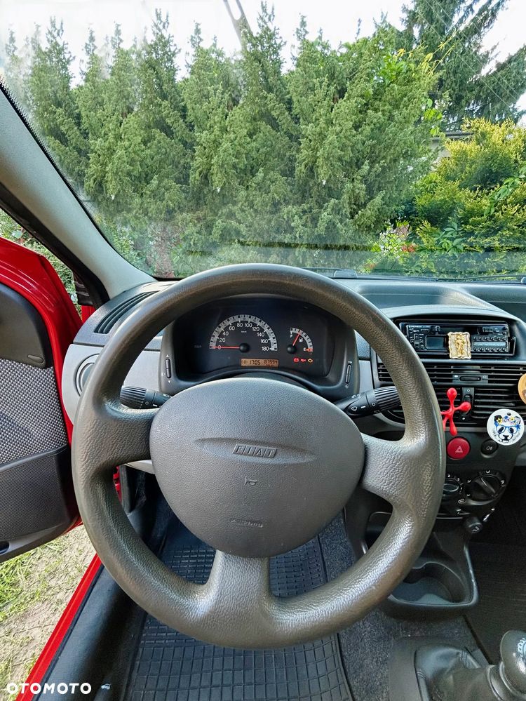 Fiat Punto 1.2 8V Actual - 14