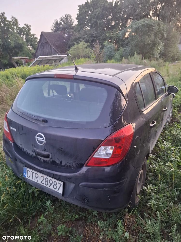 Opel Corsa - 14