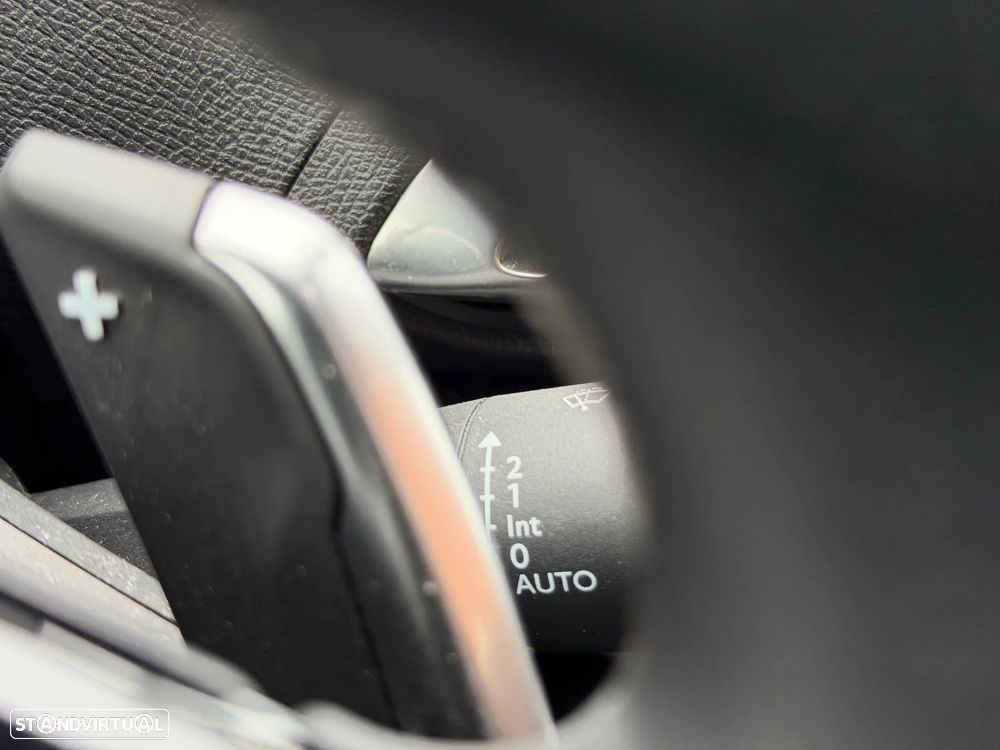 Peugeot 3008 1.6 Hybrid Allure Pack e-EAT8 - 9