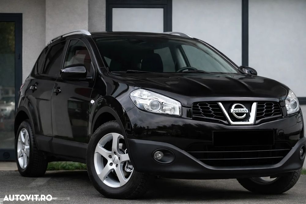 Nissan Qashqai 2.0 dCi DPF 4x4 Aut tekna - 1