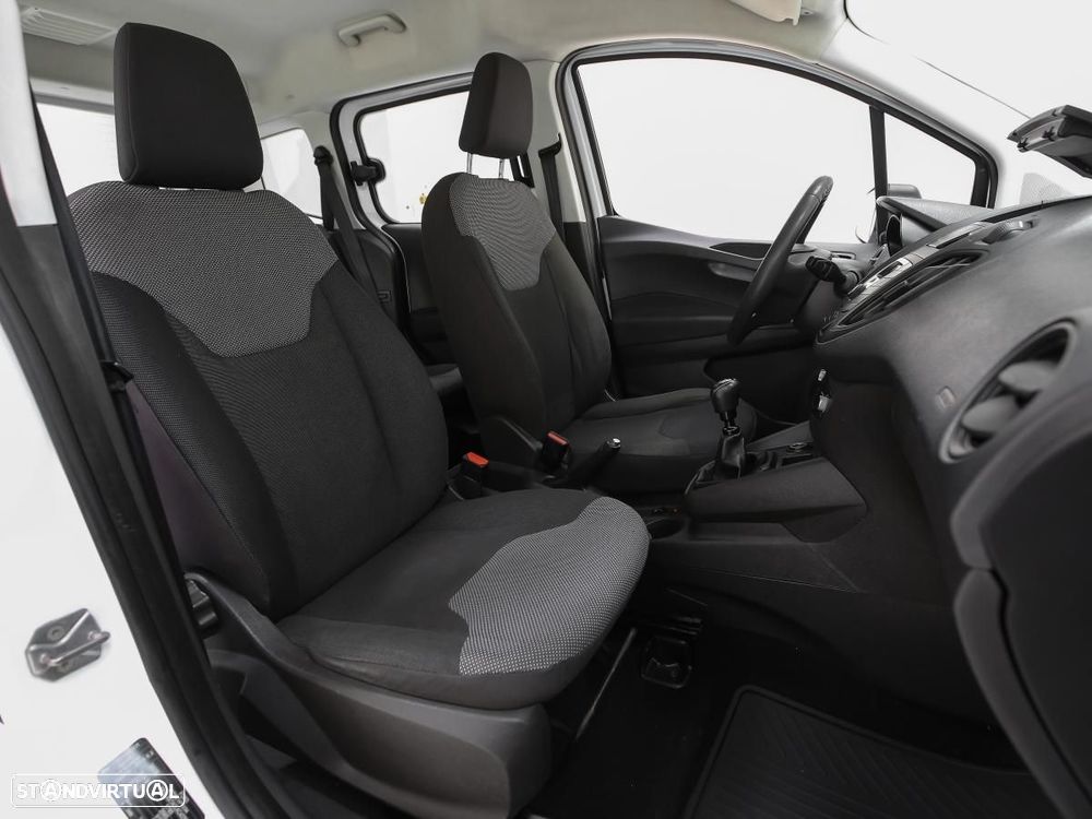 Ford Tourneo Courier 1.0 EcoBoost Ambiente - 8