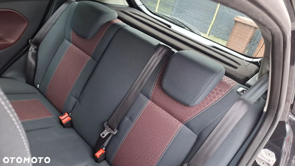 Ford Fiesta 1.6 Titanium - 22