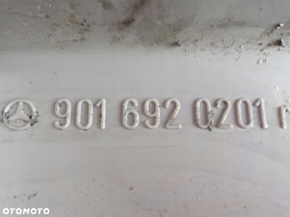 VW LT PLASTIK TAPICERKA SŁUPKA A PRZEDNIEGO PRZÓD PRZY SZYBIE - 4