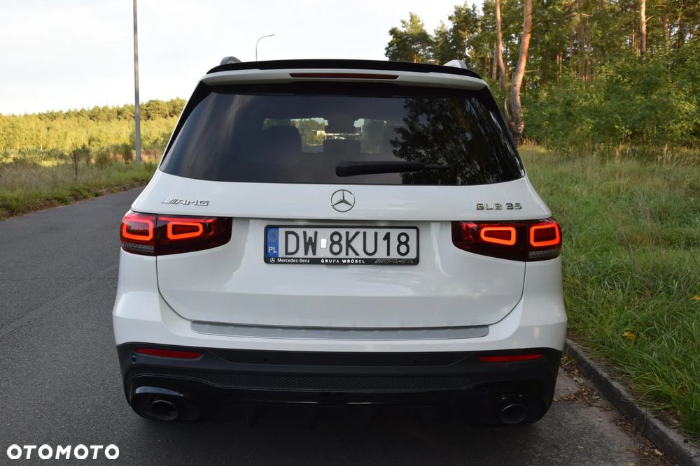 Mercedes-Benz GLB AMG 35 4-Matic - 32