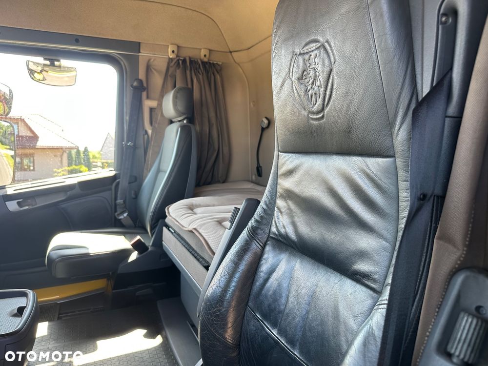 Scania R440 6x2  E-5. BDF - 8