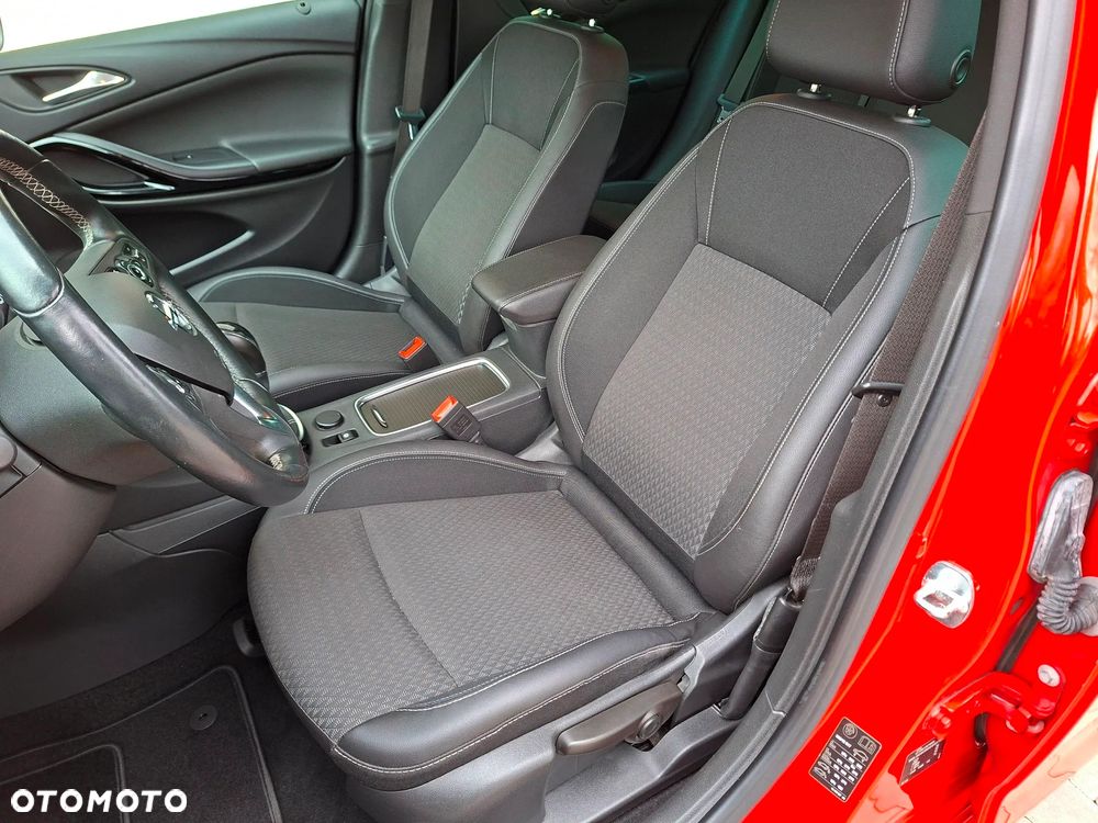 Opel Astra 1.4 Turbo Innovation - 22