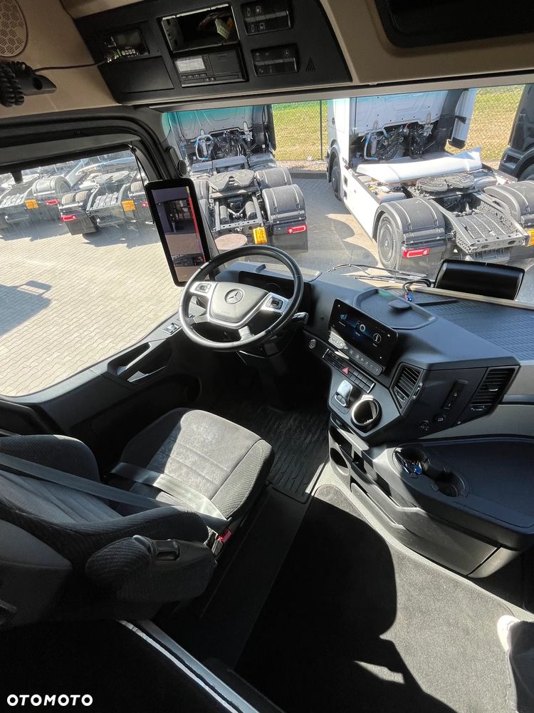 Mercedes-Benz ACTROS 1848 LS - 11