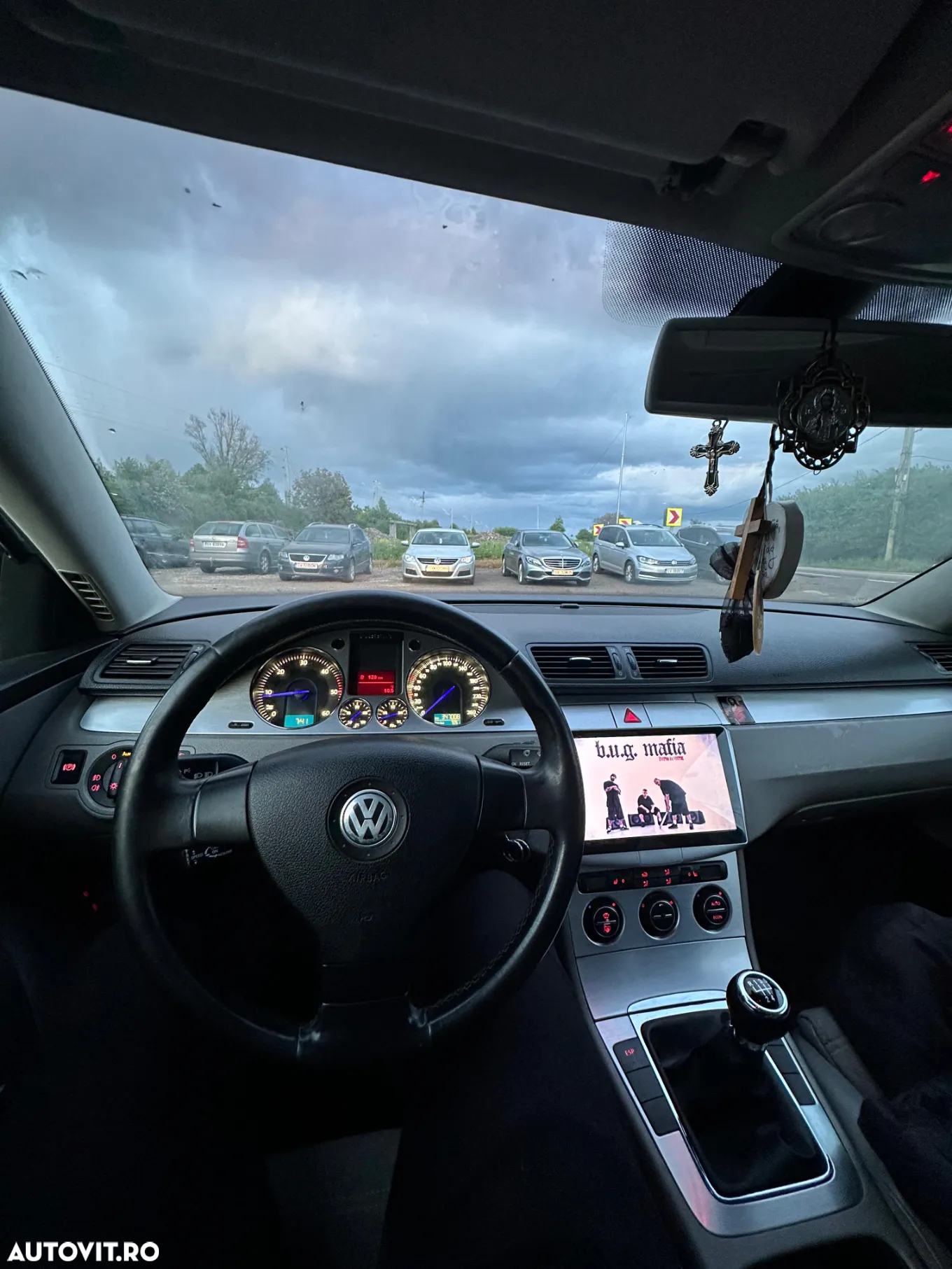Volkswagen Passat 1.9 TDI Highline - 8