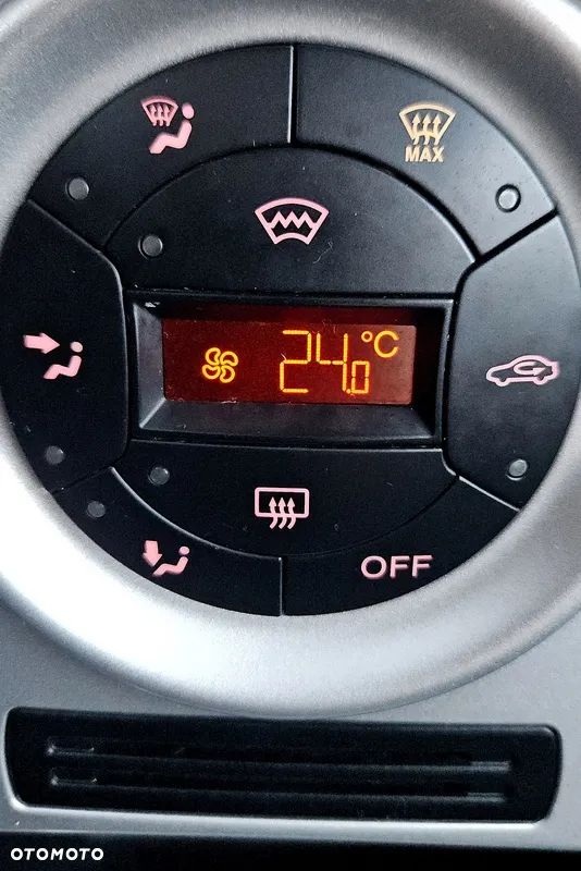 Ford Fiesta 1.4 Titanium - 26