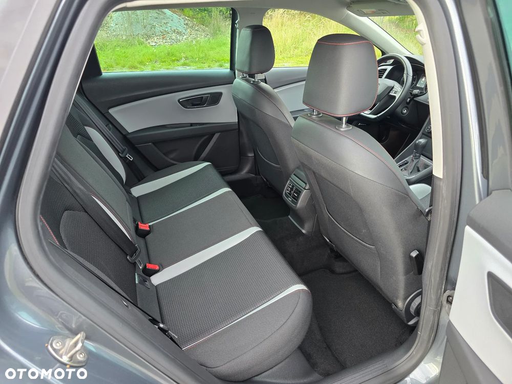 Seat Leon 2.0 TDI DPF Start&Stop DSG FR - 27
