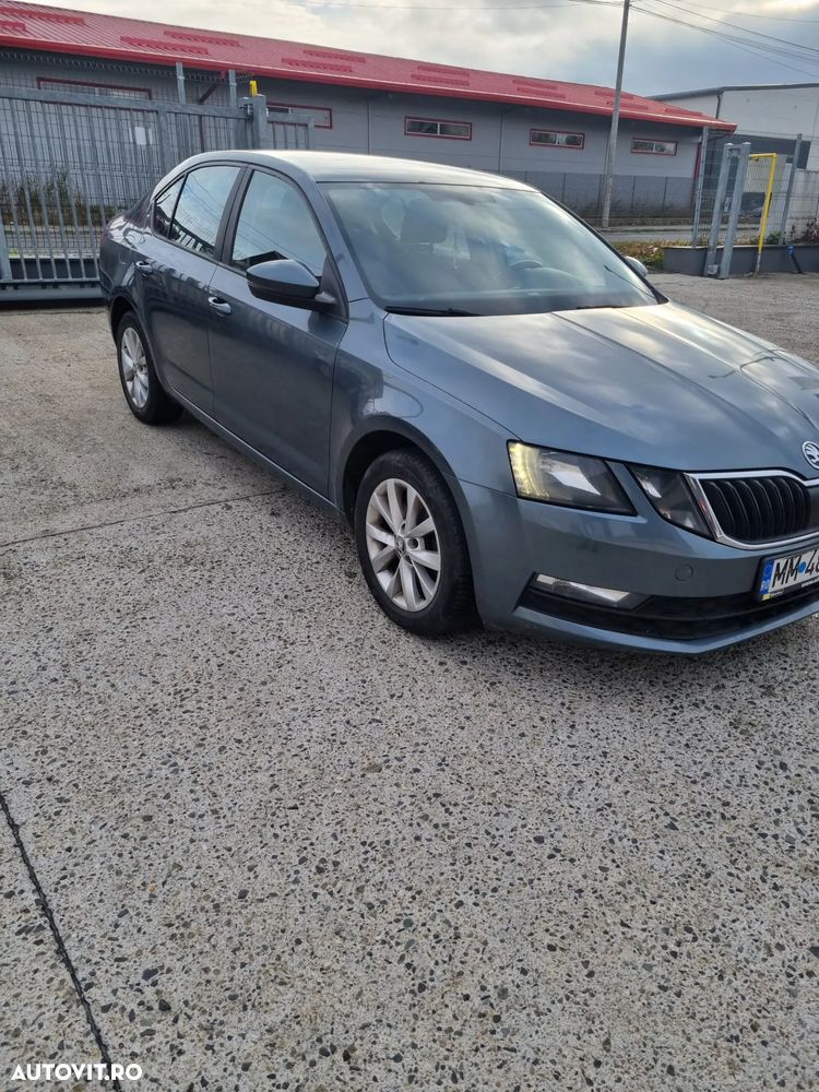 Skoda Octavia - 2