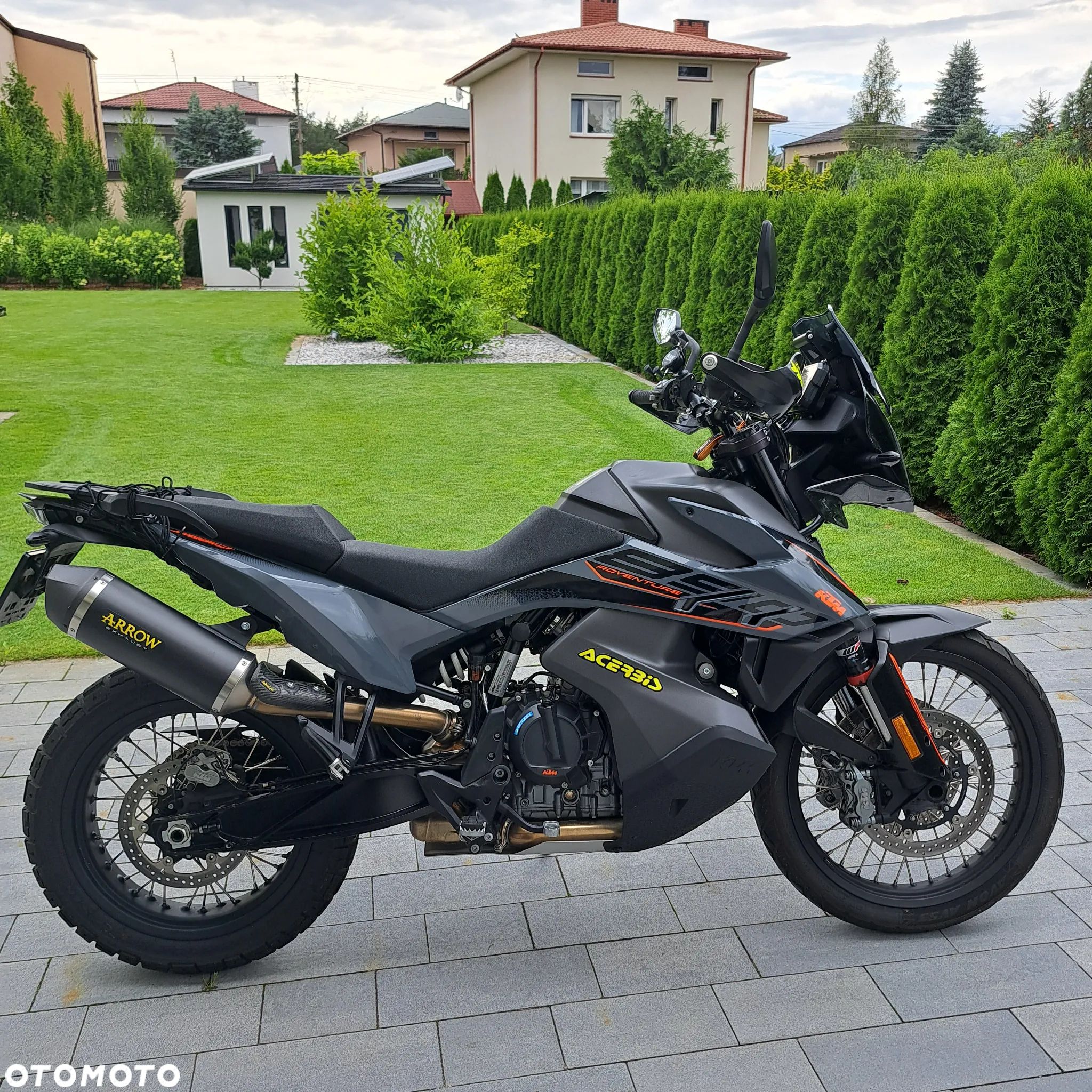 KTM Adventure