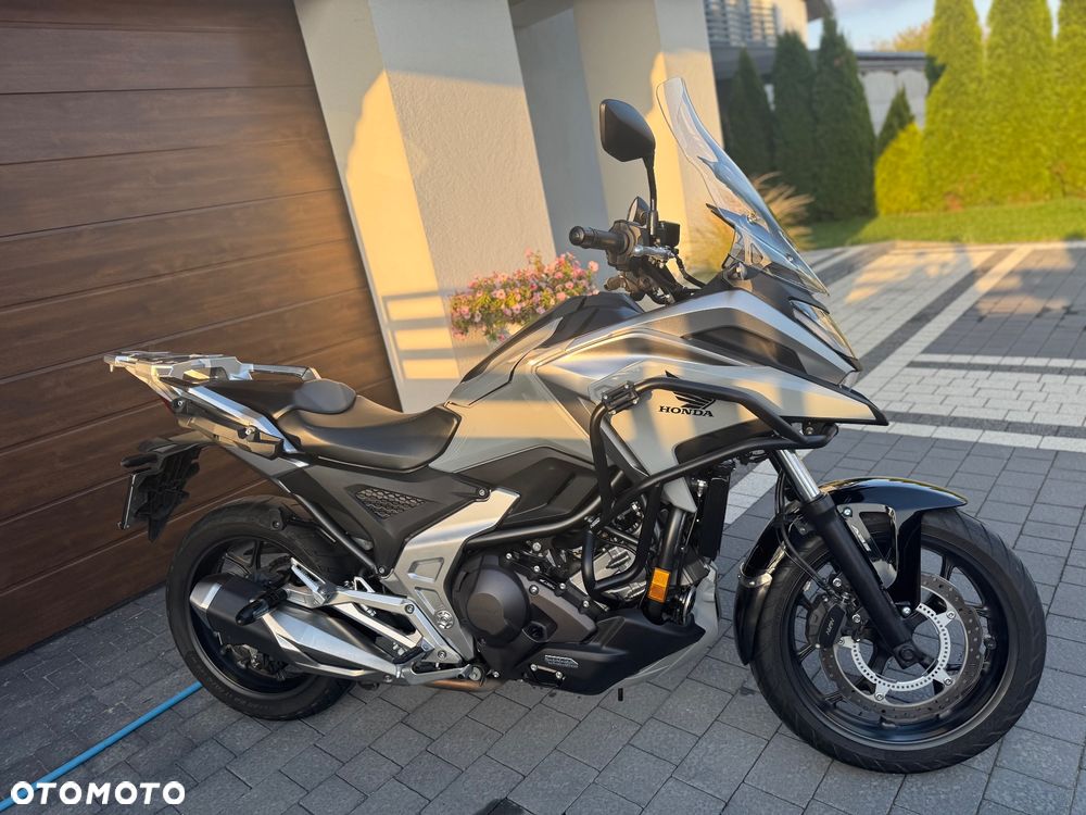 Honda NC - 12