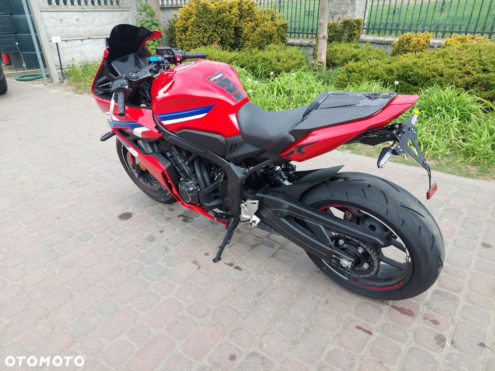 Honda CBR - 3