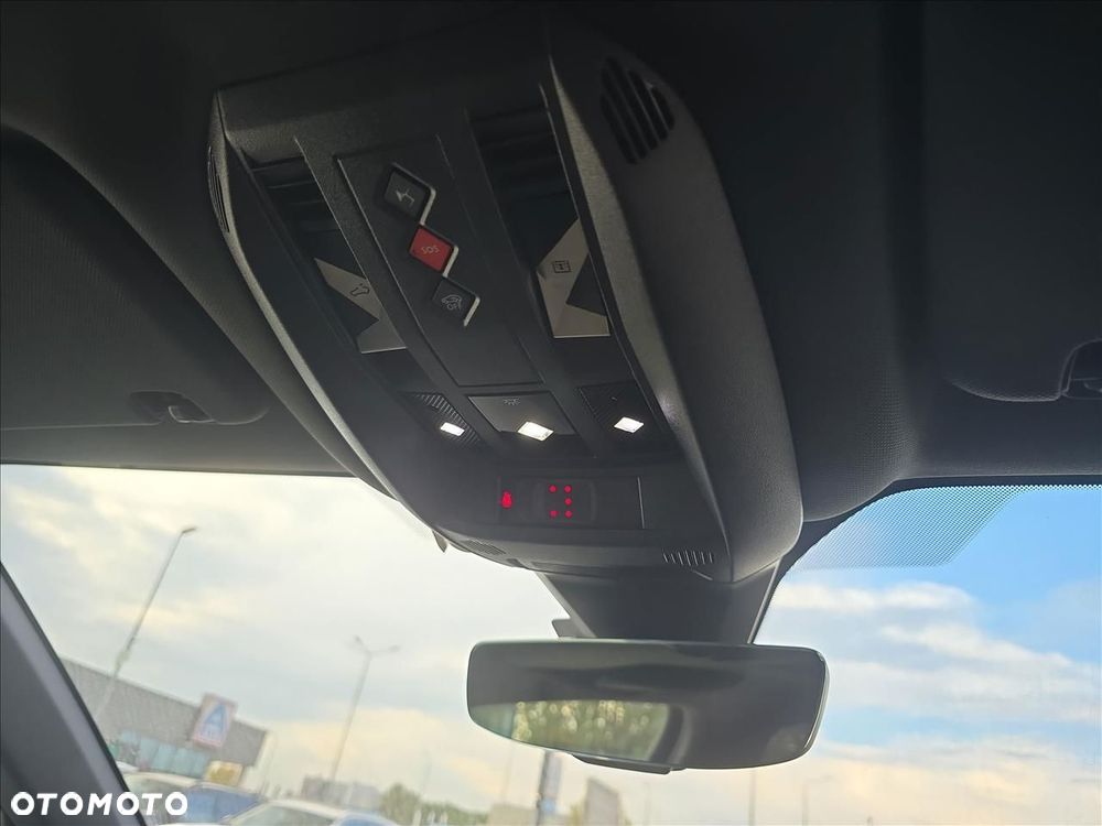 DS Automobiles DS 7 Crossback - 24