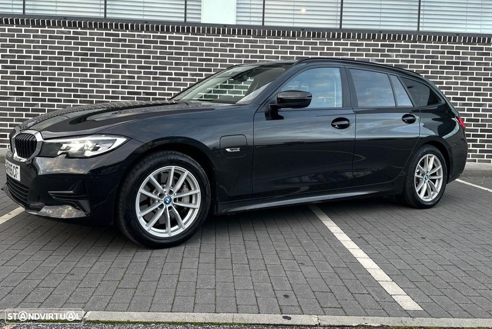 BMW 330 e Touring Corporate Edition Auto - 2