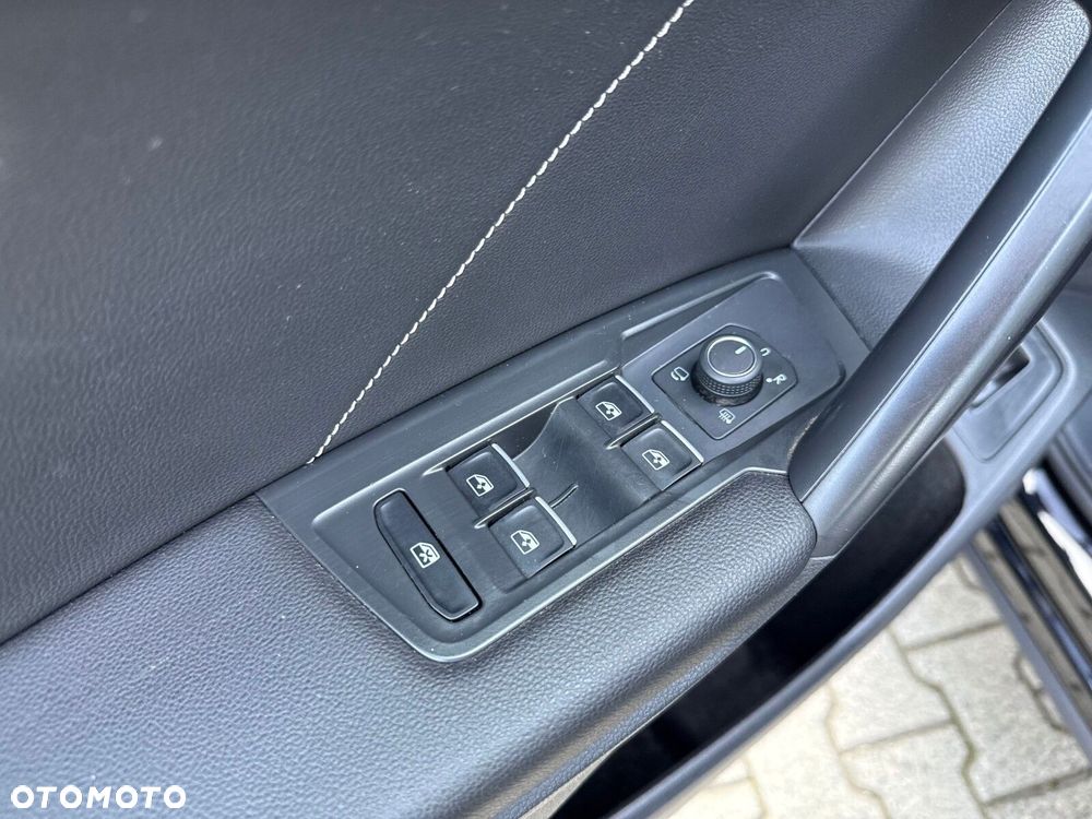 Volkswagen Tiguan Allspace 2.0 TSI 4Mot R-Line DSG - 33