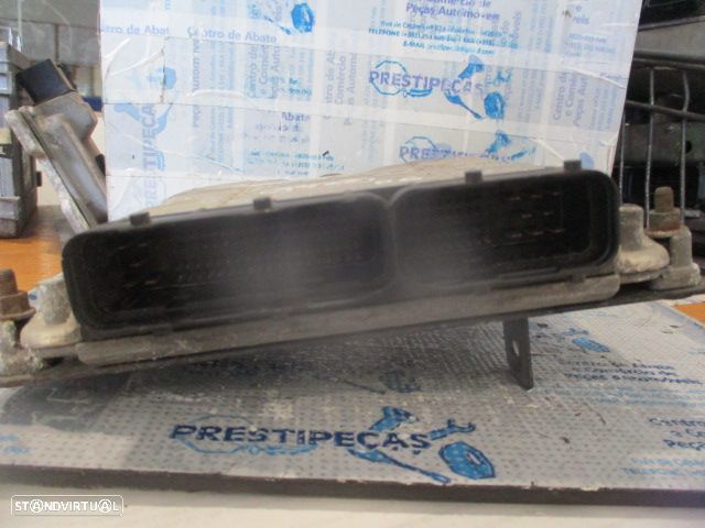 Centralina 0281012121 P05094285AE  CHRYSLER GRAND VOYAGER 4 FASE 2 LONG 2006 2.8CRD 150CV 5P PRETO BOSCH - 3