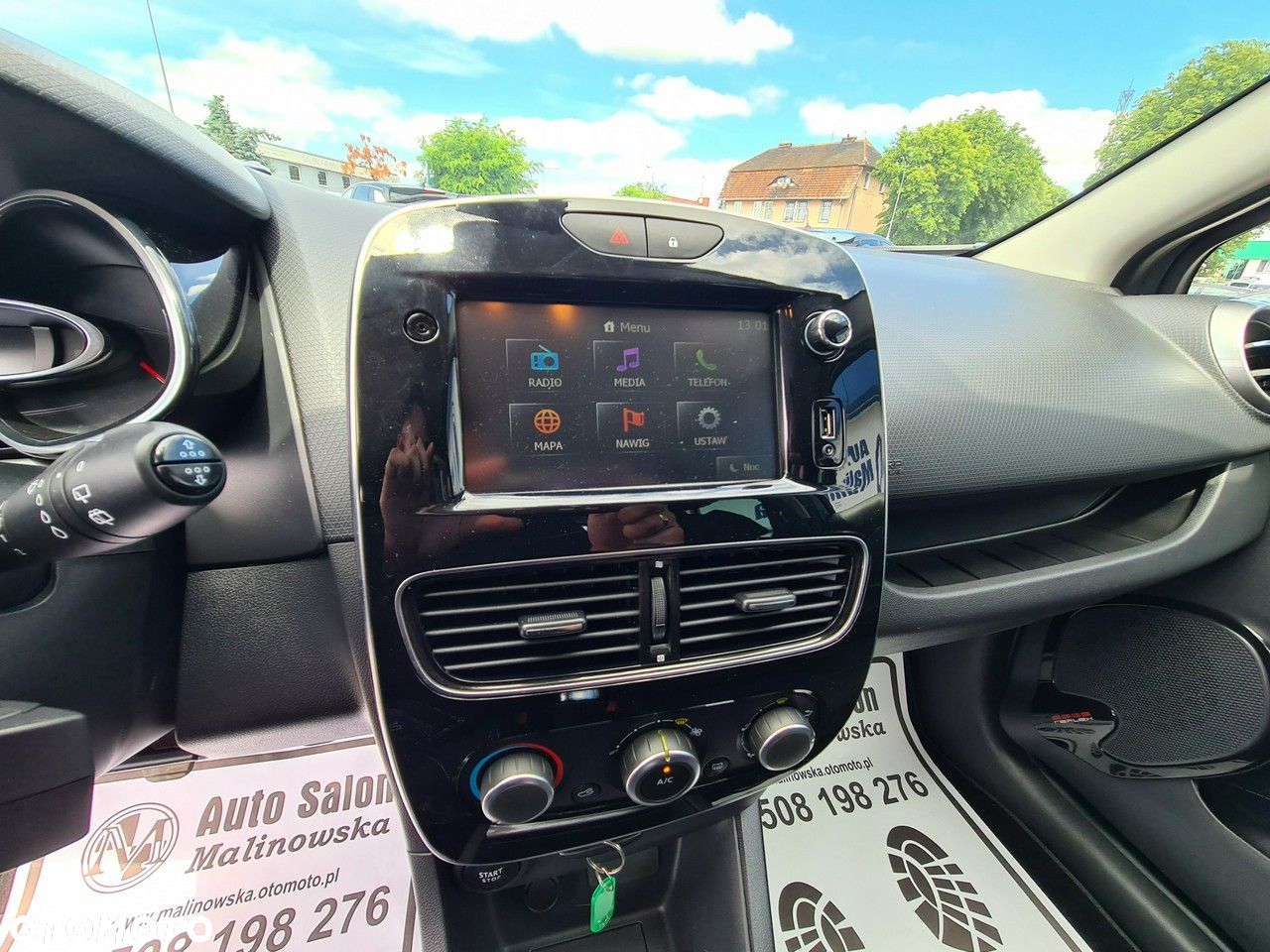 Renault Clio 1.2 16V 75 LIMITED - 14