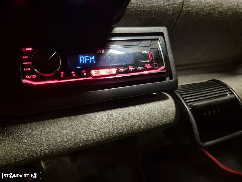 SEAT Marbella Red - 19