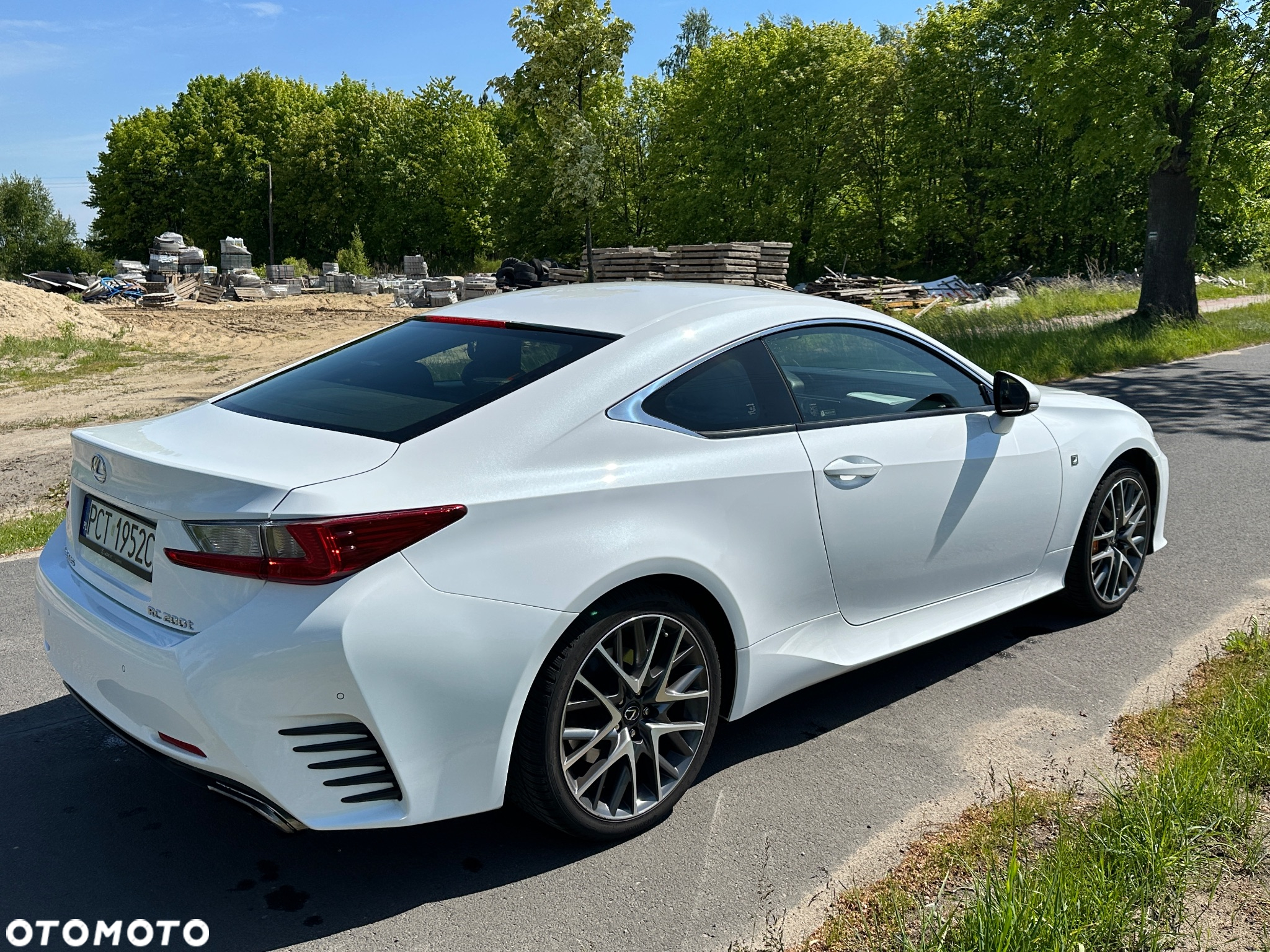 Lexus RC 200t / 300 F Sport - 6