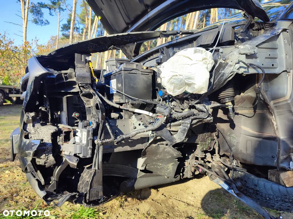 Hyundai Tucson blue 1.6 GDi 2WD Navi - 14