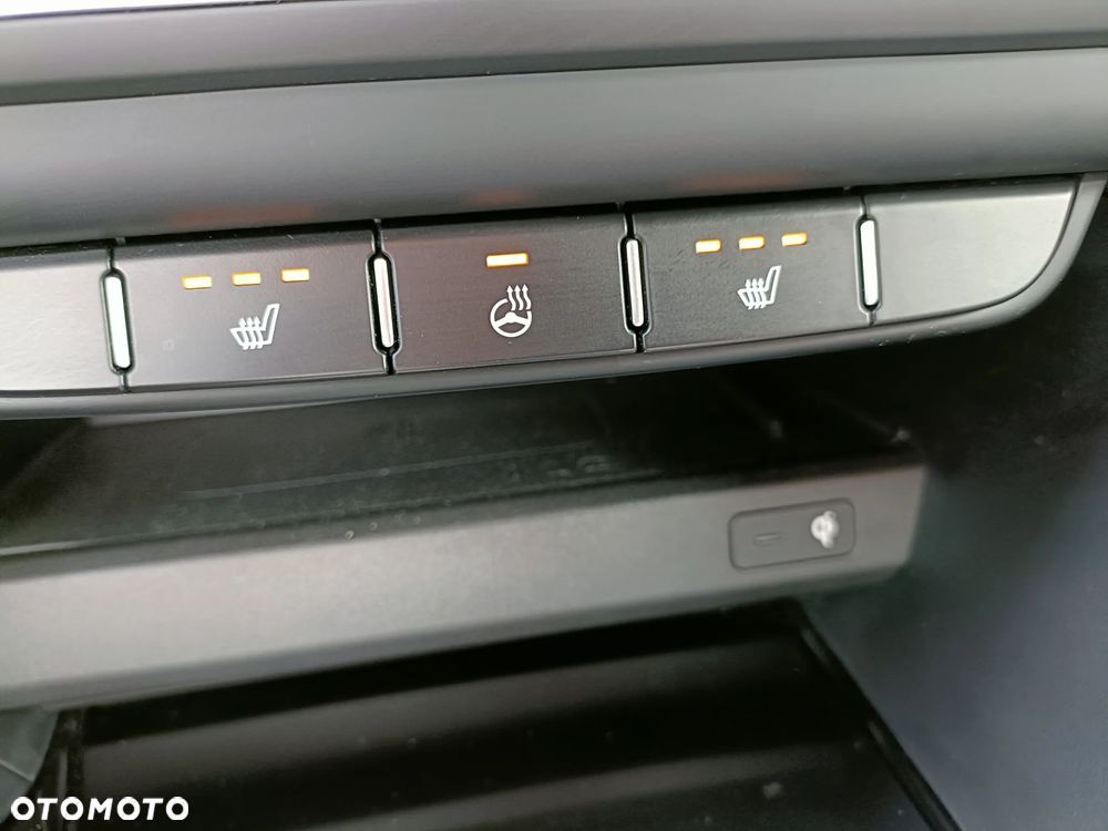 Kia XCeed 1.6 T-GDI Tribute DCT - 17