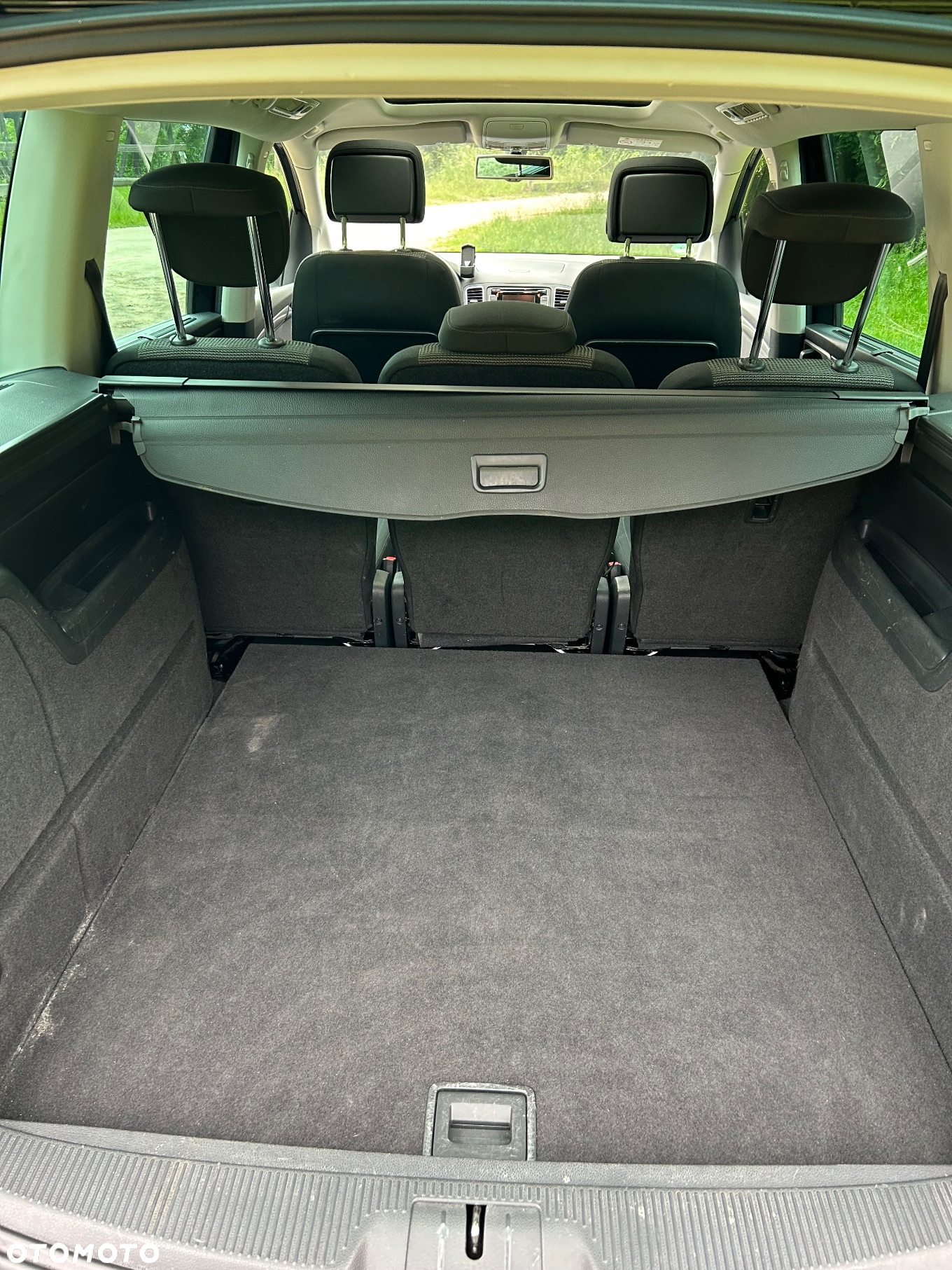 Volkswagen Sharan 2.0 TDI Comfortline DSG - 8