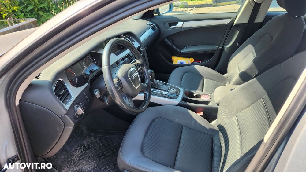 Audi A4 Avant - 6