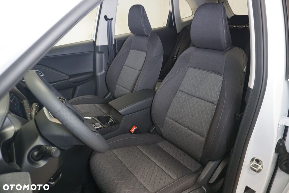 MG ZS Hybrid+ - 15