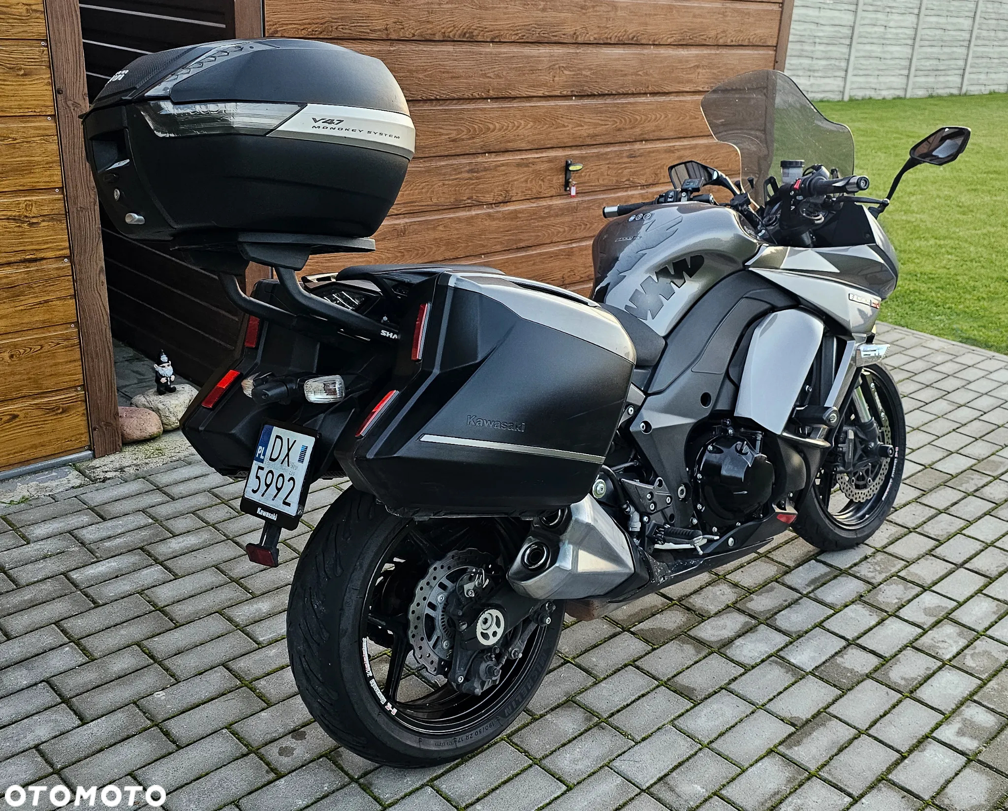 Kawasaki Ninja 1000 SX - 15