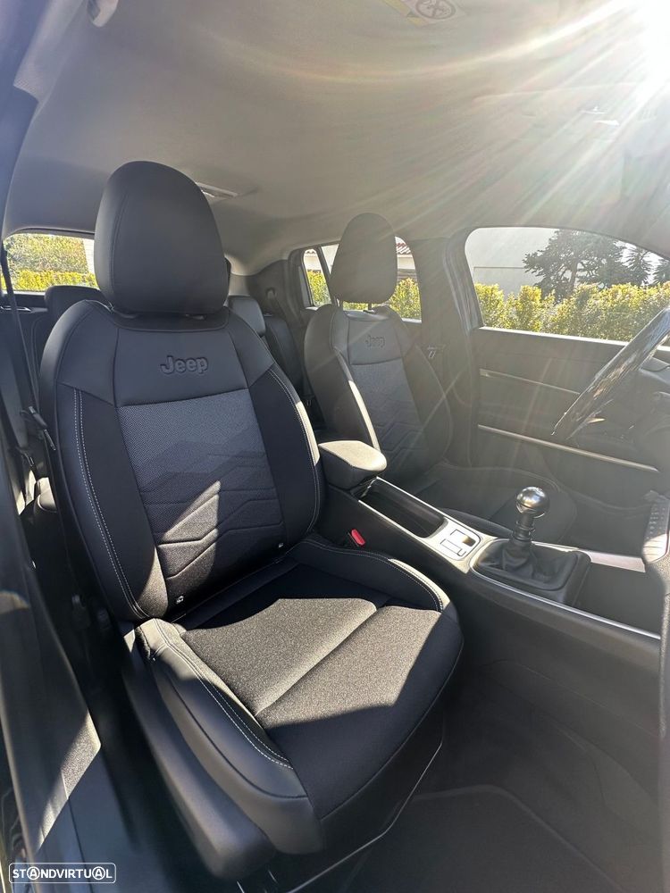 Jeep Avenger 1.2 GSE T3 Altitude - 17