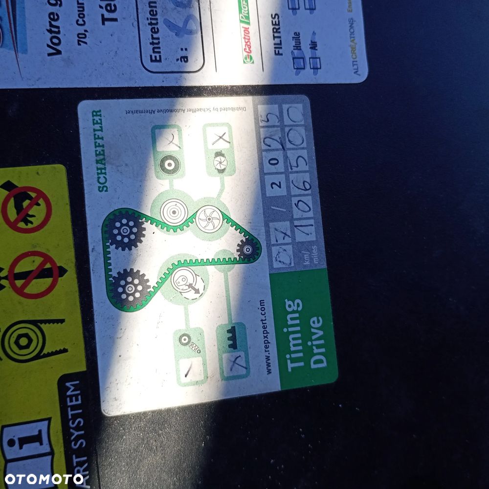 Citroën C4 Grand Picasso - 19