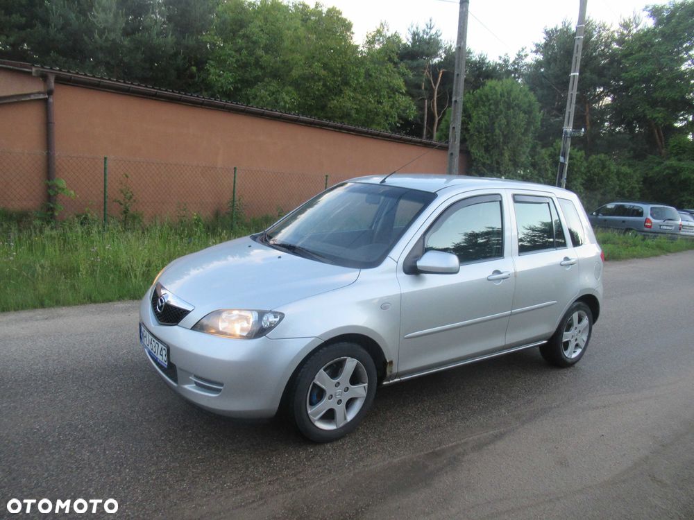 Mazda 2 - 1