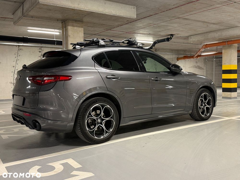 Alfa Romeo Stelvio 2.0 Turbo Veloce Q4 - 18