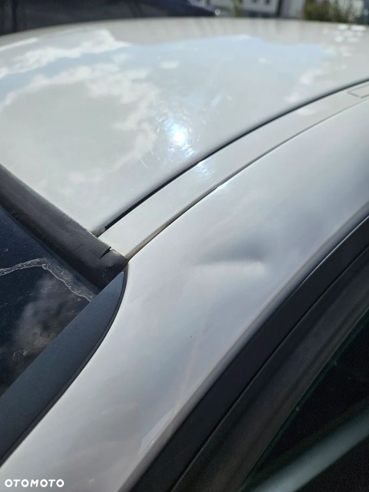 BMW Seria 3 320i - 15
