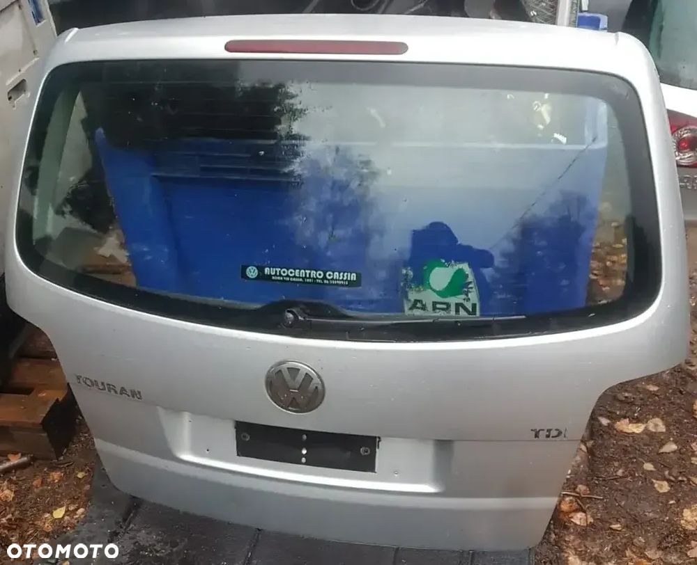 Klapa bagażnika Volkswagen Touran I BRAK RDZY - 1