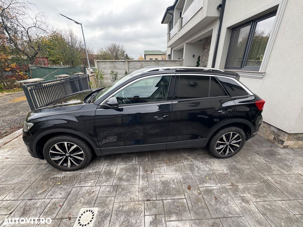 Volkswagen T-Roc - 7