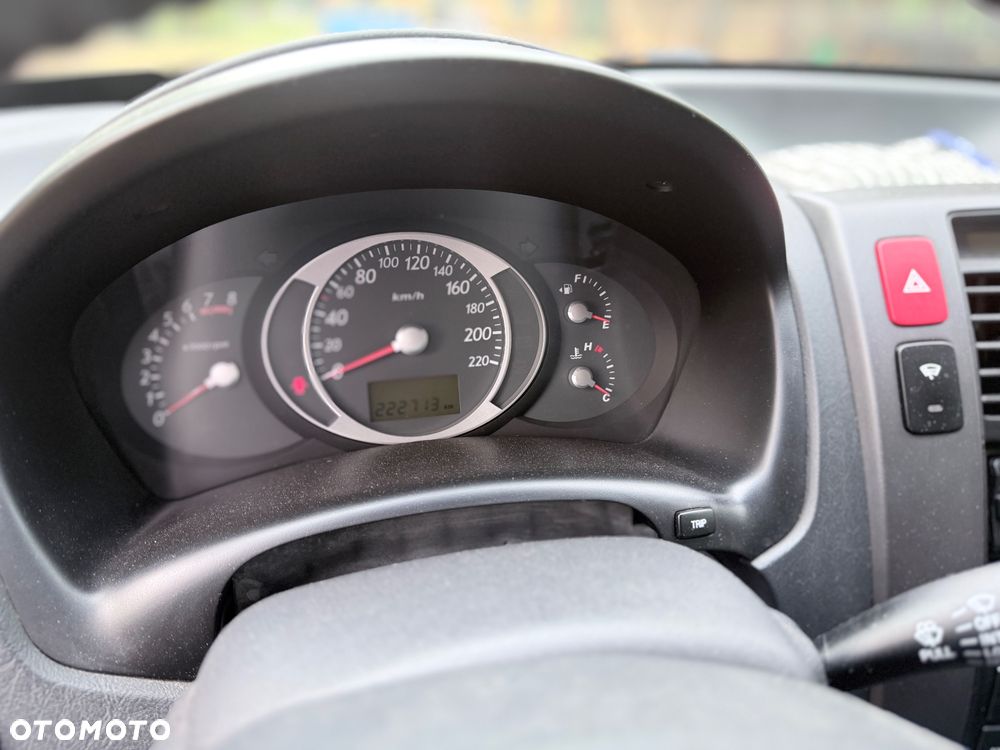 Hyundai Tucson 2.0 Comfort 2WD - 10