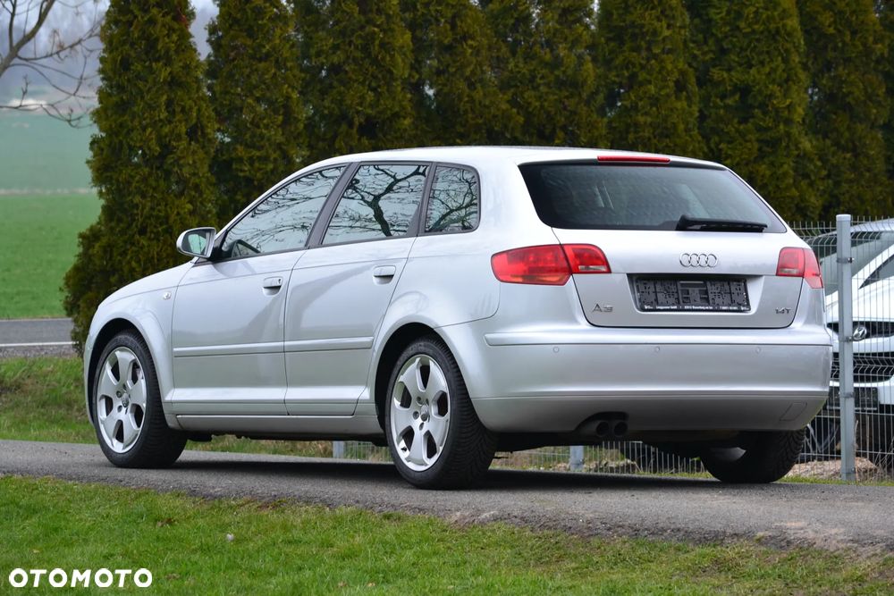 Audi A3 Sportback 1.4 TFSI Attraction - 11