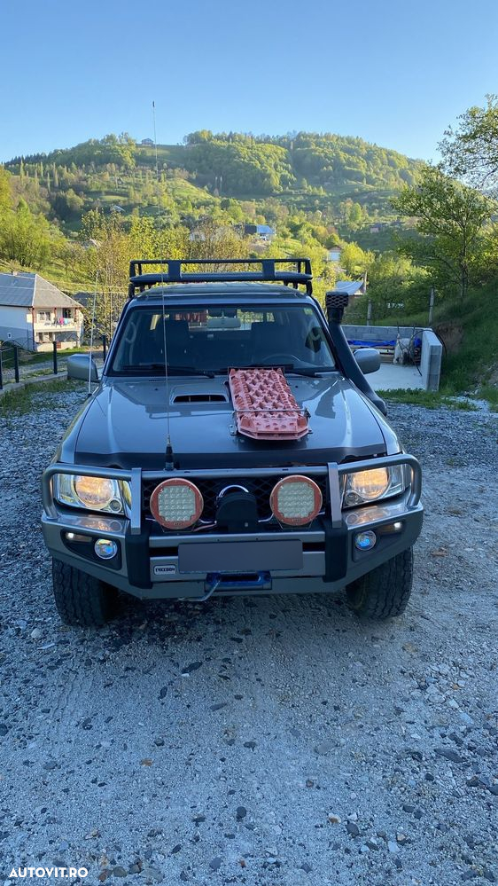Nissan Patrol 3.0 TDI Aut Elegance - 6