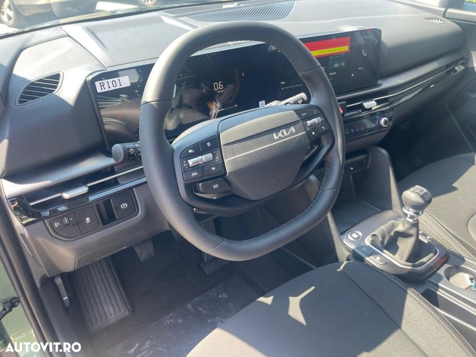 Kia Sportage 1.6 T-GDI 6MT 4x2 Urban - 19