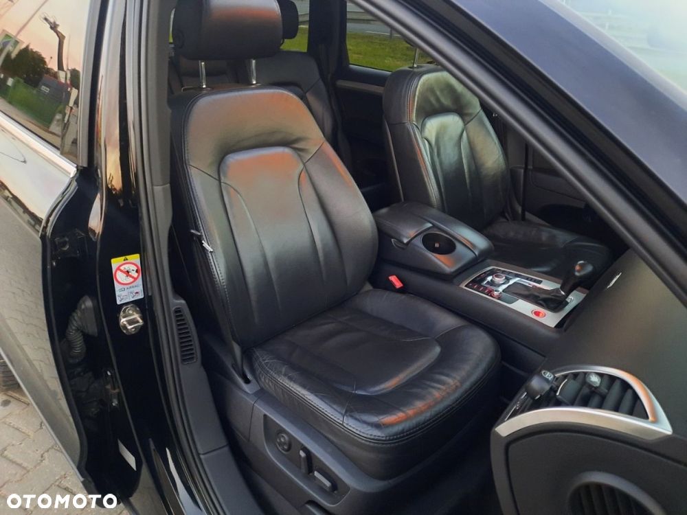 Audi Q7 - 25