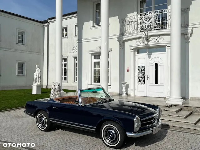 Mercedes-Benz SL - 15