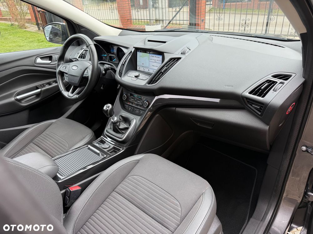 Ford Kuga 2.0 TDCi 4x4 Titanium - 20