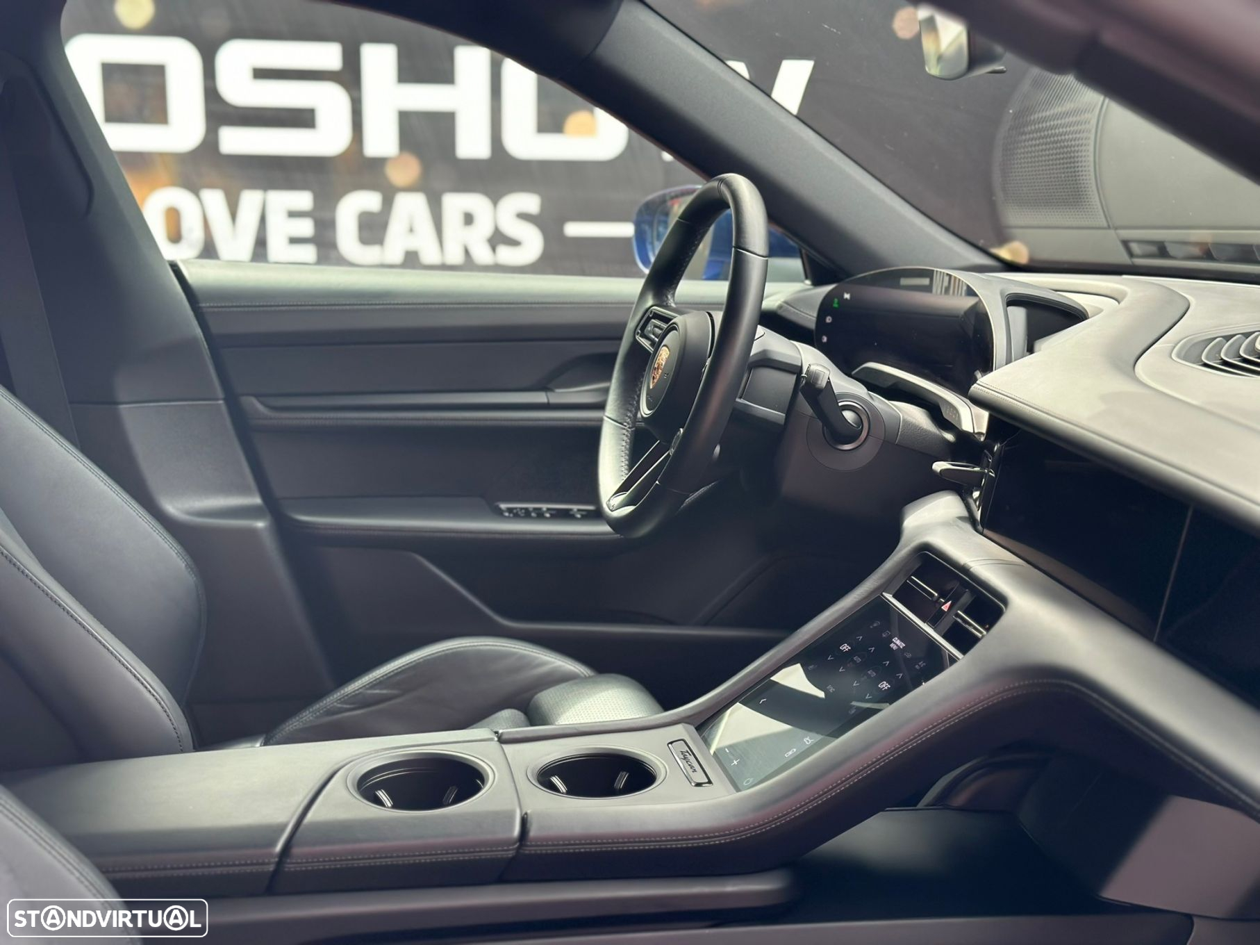 Porsche Taycan 4S - 15